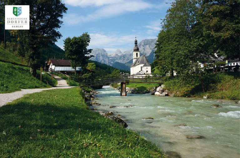 Bergsteigerdorf Ramsau: die Pfarrkirche vom Malerwinkl aus. | ©  DAV/Tobias Hipp